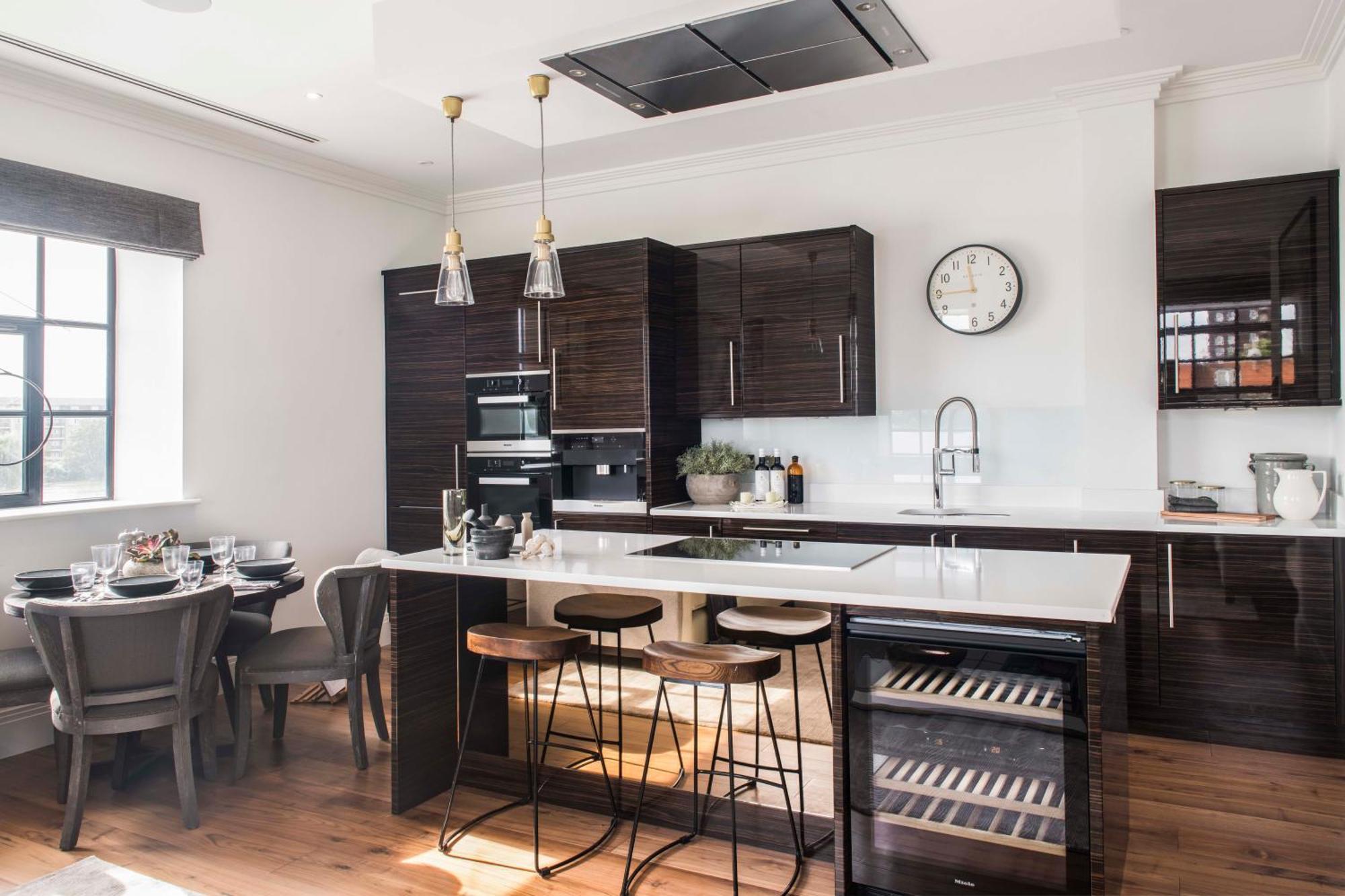 Palace Wharf Apartments Лондон Екстериор снимка