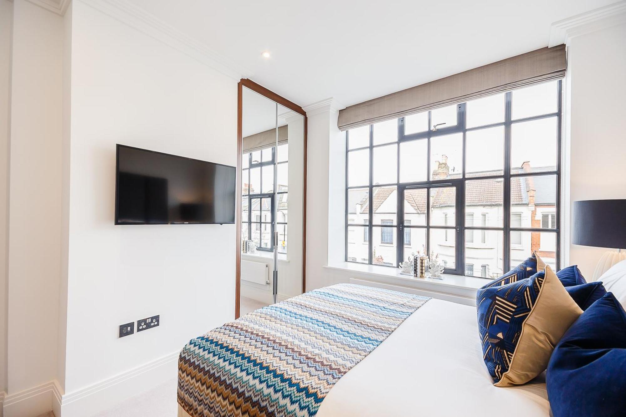 Palace Wharf Apartments Лондон Екстериор снимка