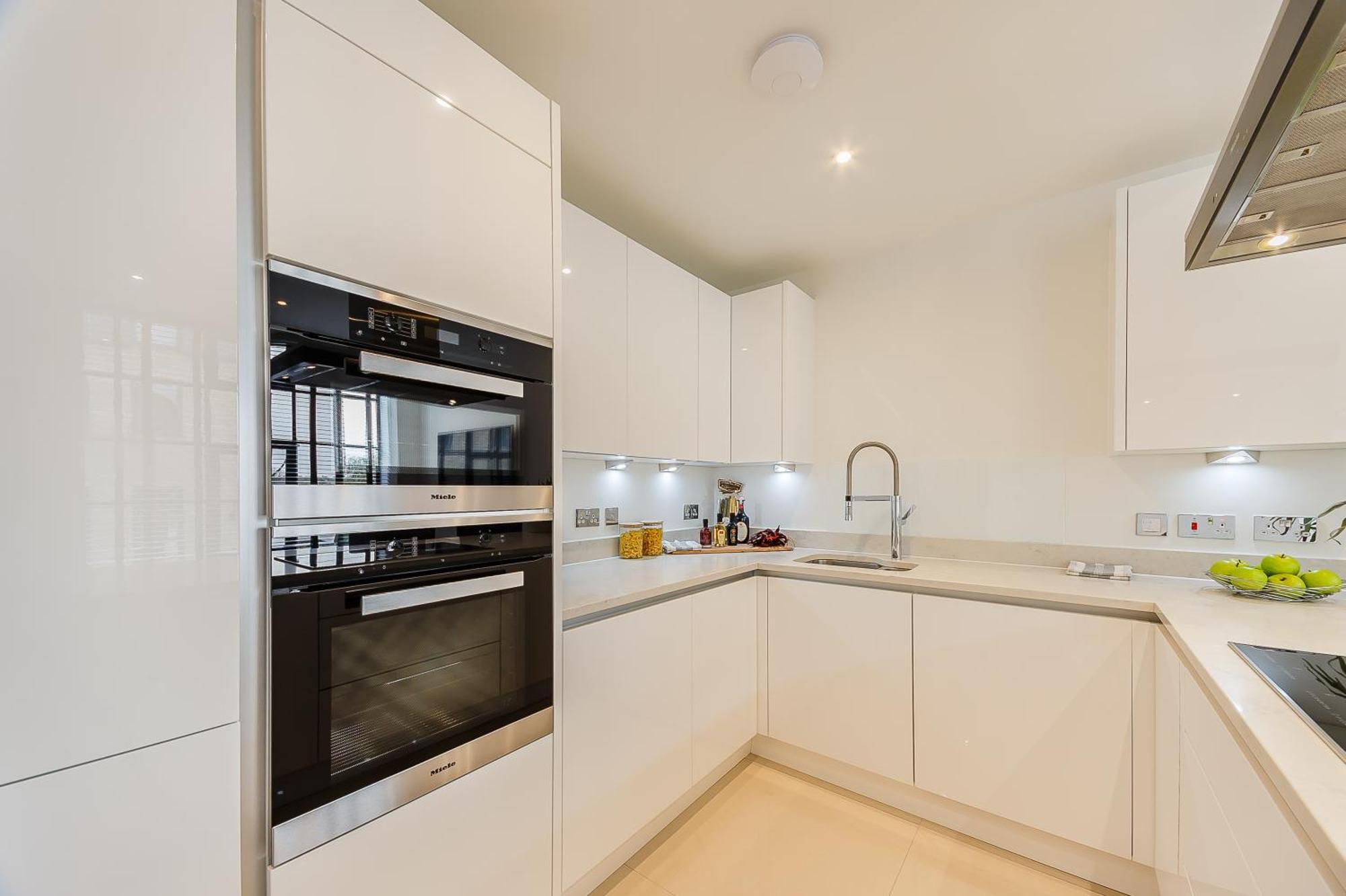 Palace Wharf Apartments Лондон Екстериор снимка
